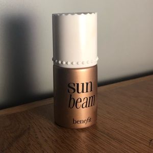 Sun Beam Benefit Highlight/Bronzer